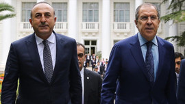 Çavuşoğlu Rus mevkidaşı Lavrov ile görüştü