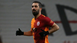 Galatasaray'da sürpriz Arda Turan kararı!