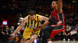 AX Armani Exchange Milan: 60 - Fenerbahçe Beko: 71