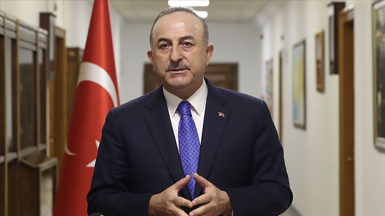 Bakan Çavuşoğlu'ndan telefon diplomasisi