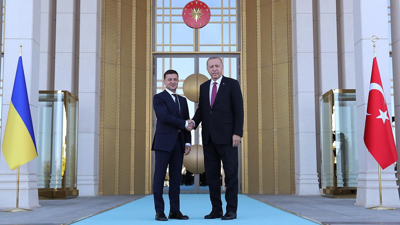 Erdoğan, Ukraynalı mevkidaşı Zelenskiy'le görüştü