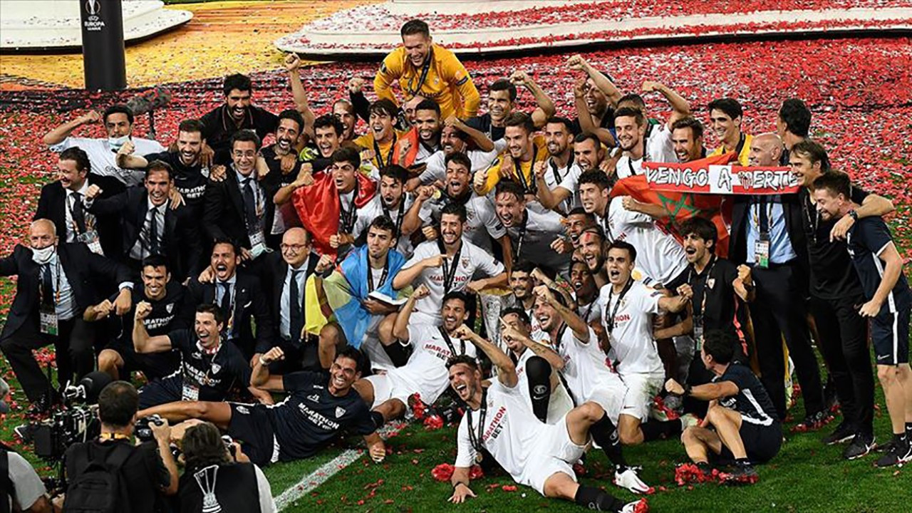 UEFA kupası Sevilla'nın