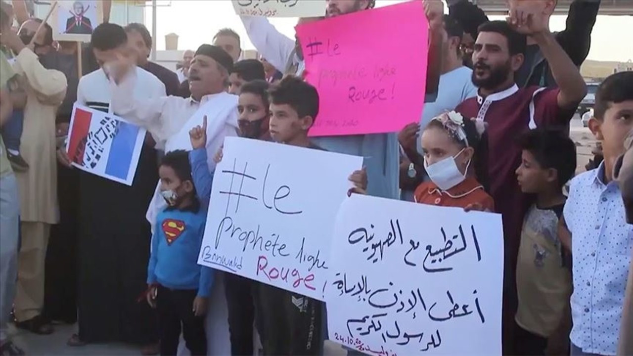 Libya'dan Fransa'ya tepki ve boykot çağrısı