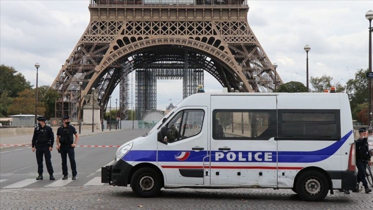 Fransa'da bir haftada 200 terör soruşturması