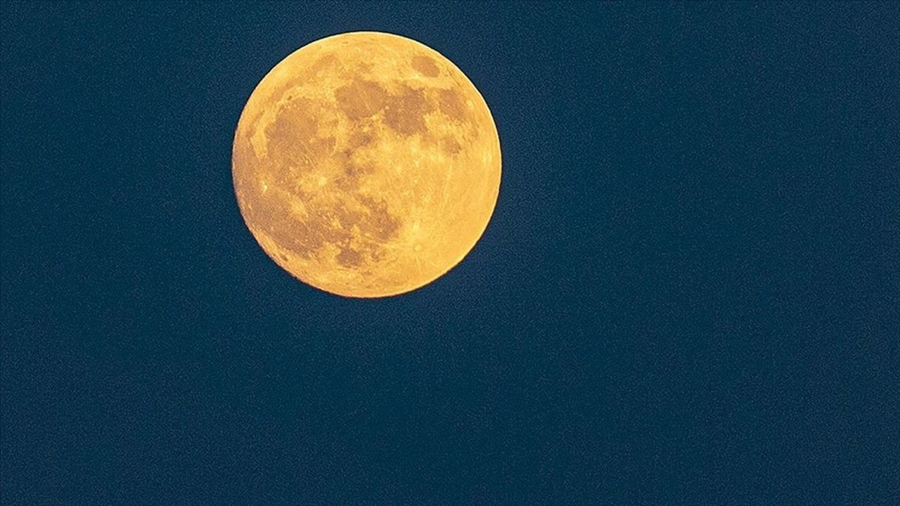 ABD Mars'a gidiş için Ay'da kalıcı üs kuracak