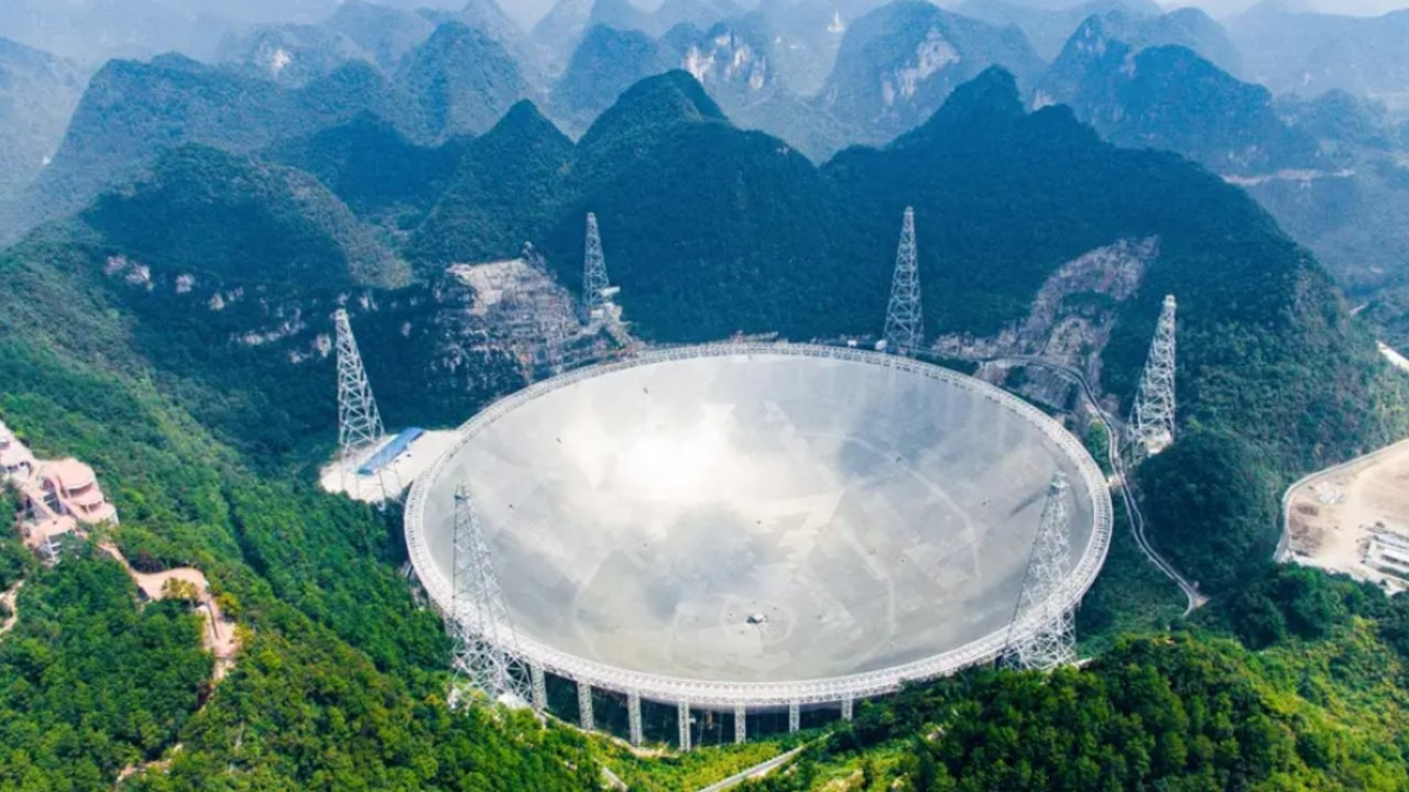 Çin, FAST'ı gök bilimcilerin kullanımına açıyor
