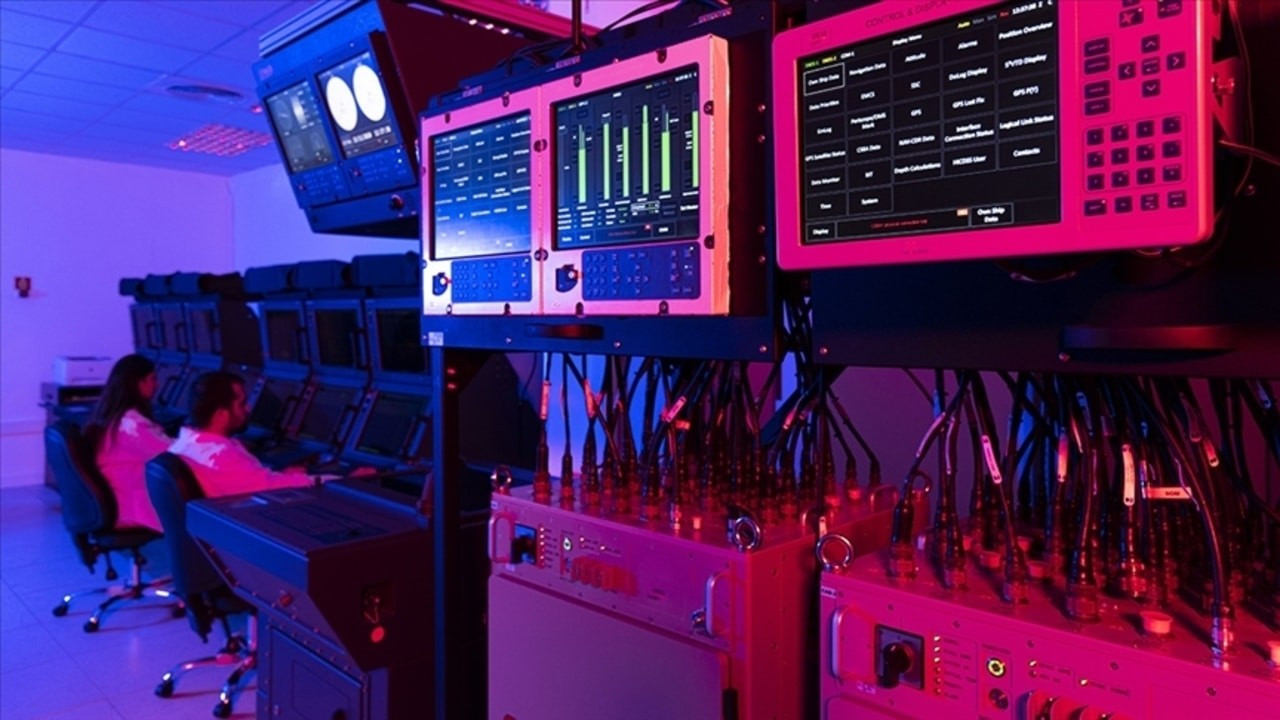 Yeni denizaltılarının 'kalpleri' tamamlandı