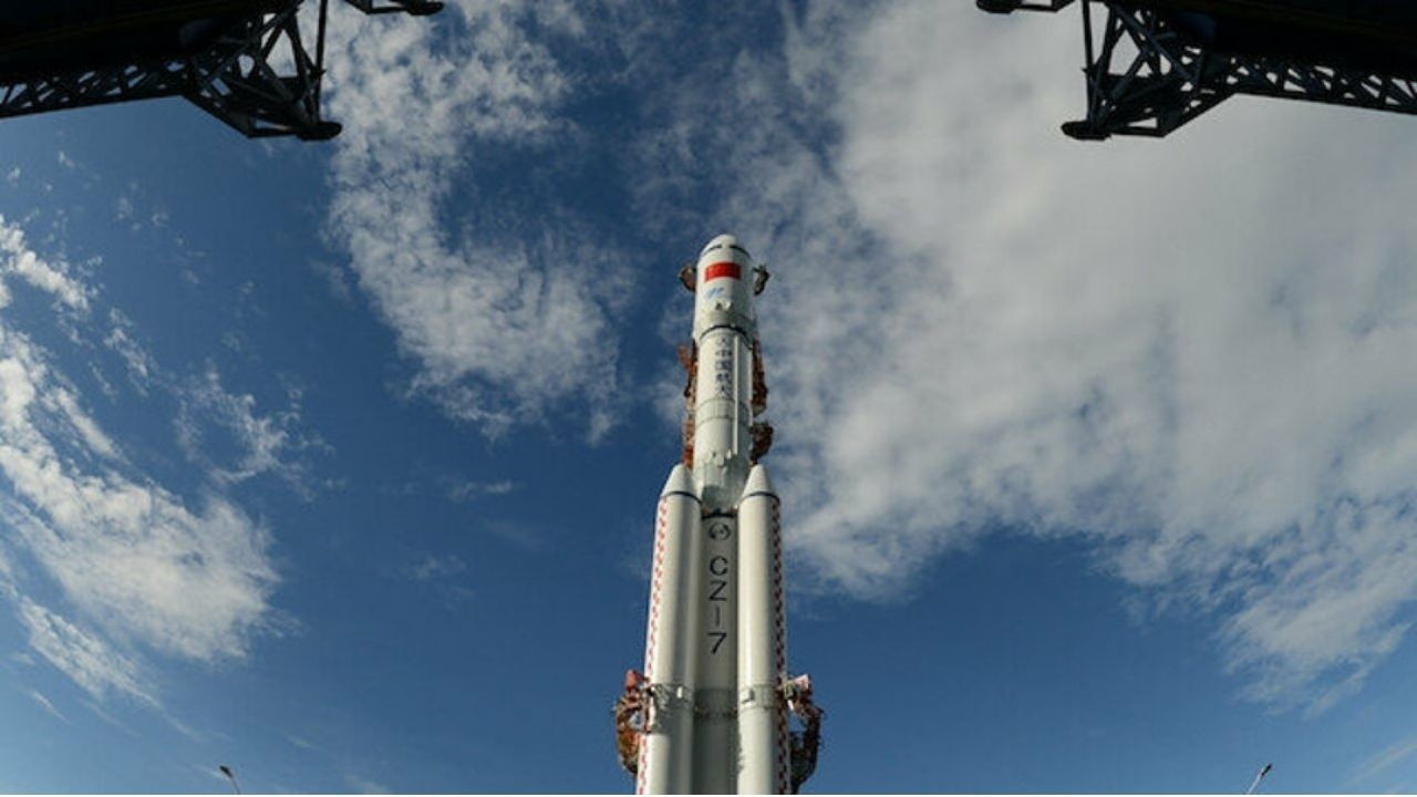 Çin'den uzaya roket