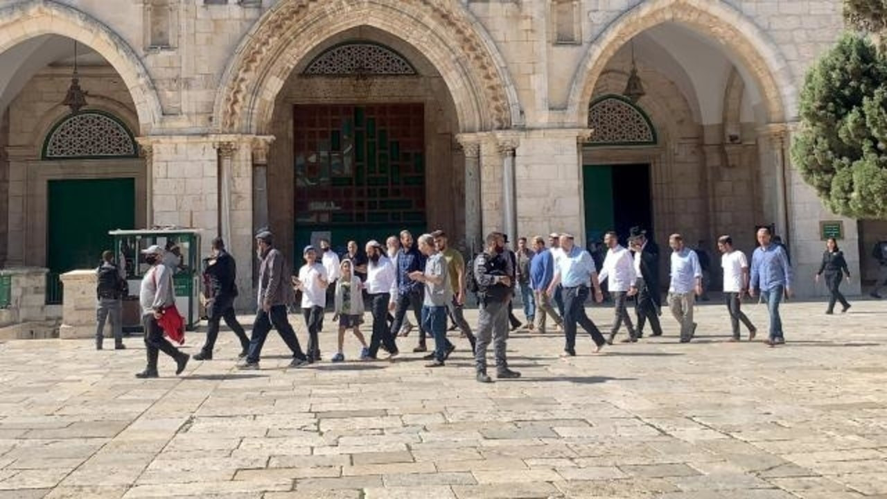 Yahudi yerleşimcilerden provokatif hareket