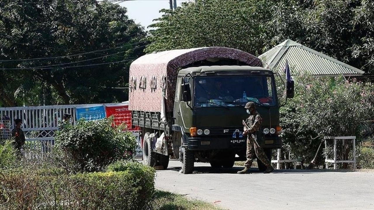 Kuzey Kore’den Myanmar’a 300 bin dolar yardım