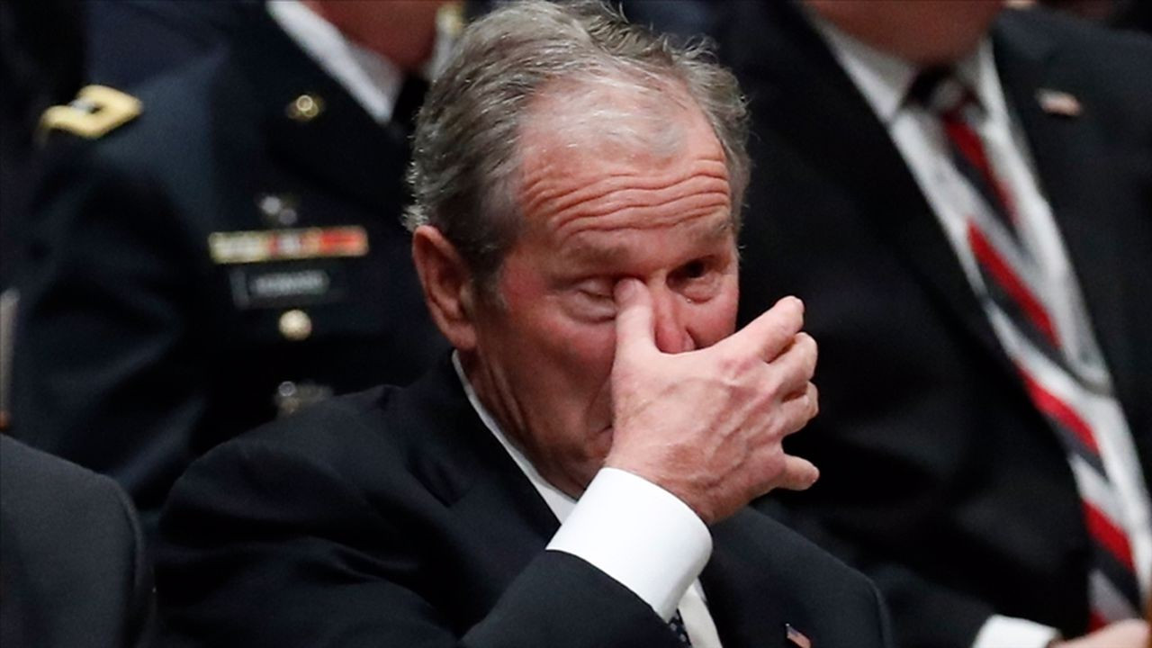 Bush, Afganistan'daki olaylardan üzüntü duyuyor