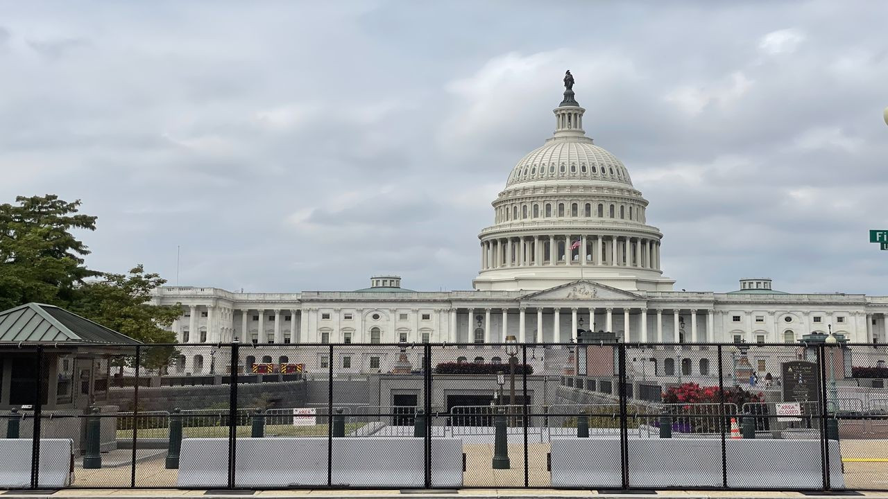 ABD Kongresi tekrar demir çitle çevrildi