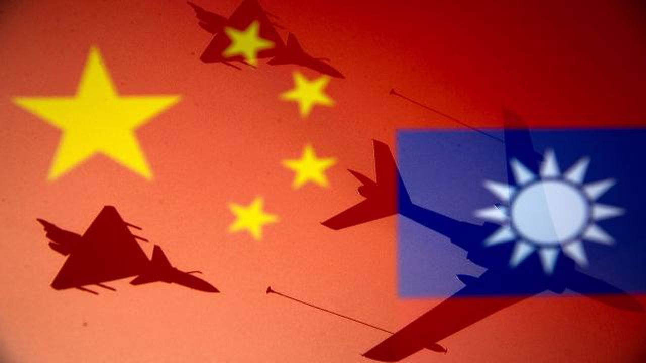 Tayvan; 52 Çin savaş uçağı hava sahamıza girdi