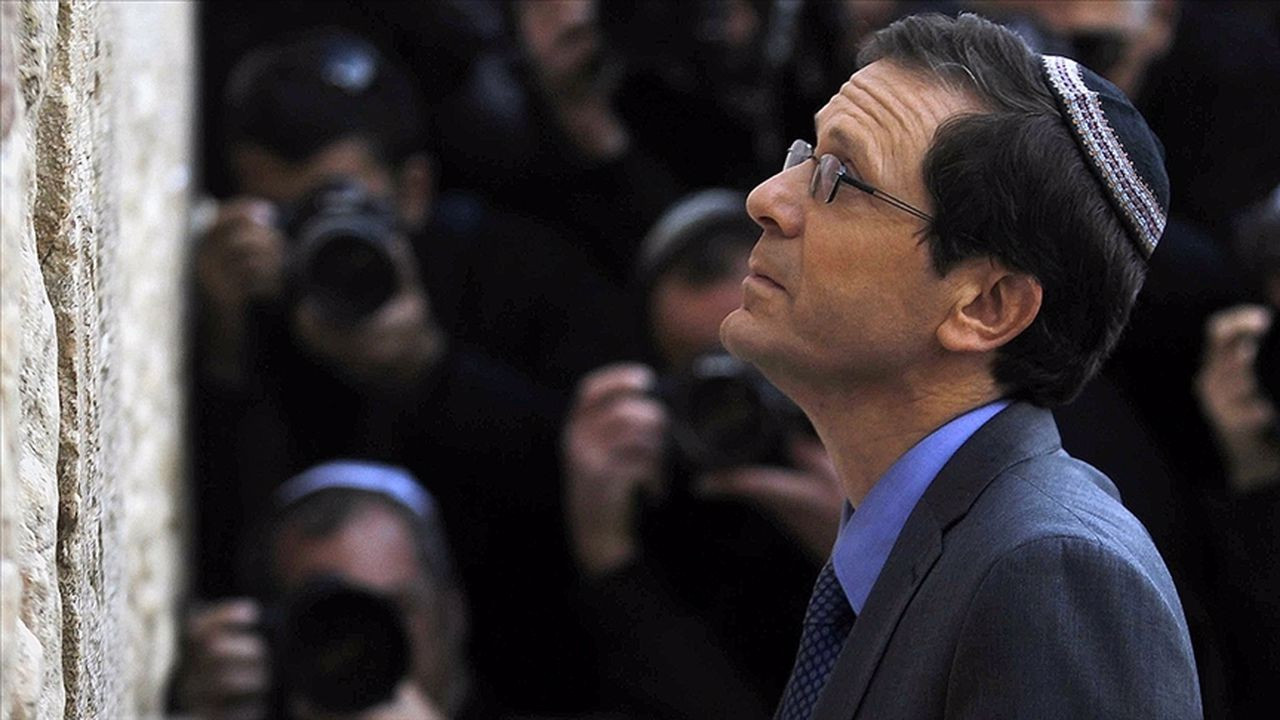 Herzog, Kefr Kasım katliamı nedeniyle özür diledi