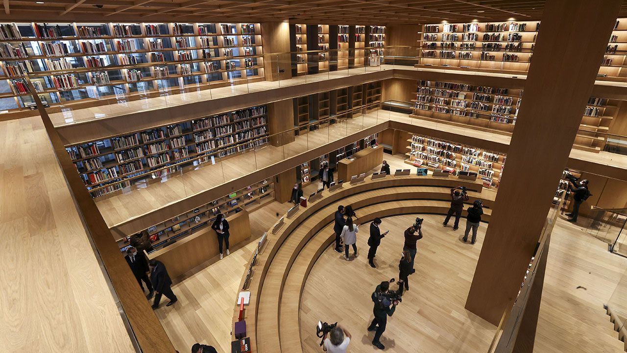 Yeni AKM kapılarını açıyor - Sayfa 10