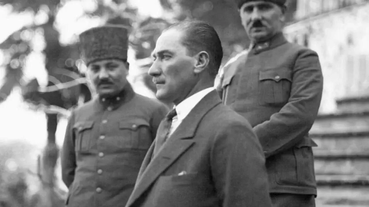 10 Kasım'da, Atatürk'ün az bilinen 10 fotoğrafı