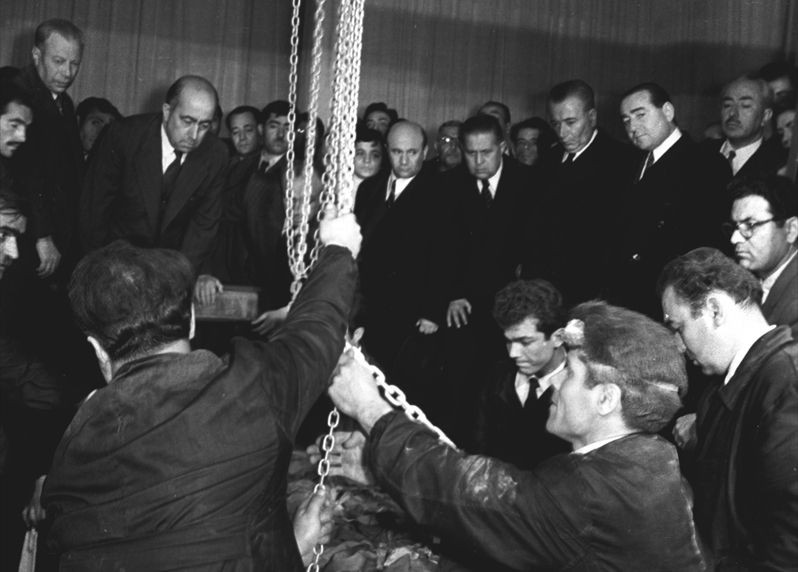 Büyük Önder Atatürk'ün ebediyete intikali - Sayfa 28