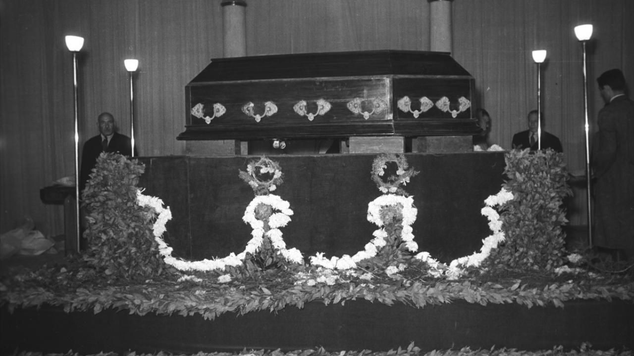 Büyük Önder Atatürk'ün ebediyete intikali - Sayfa 31