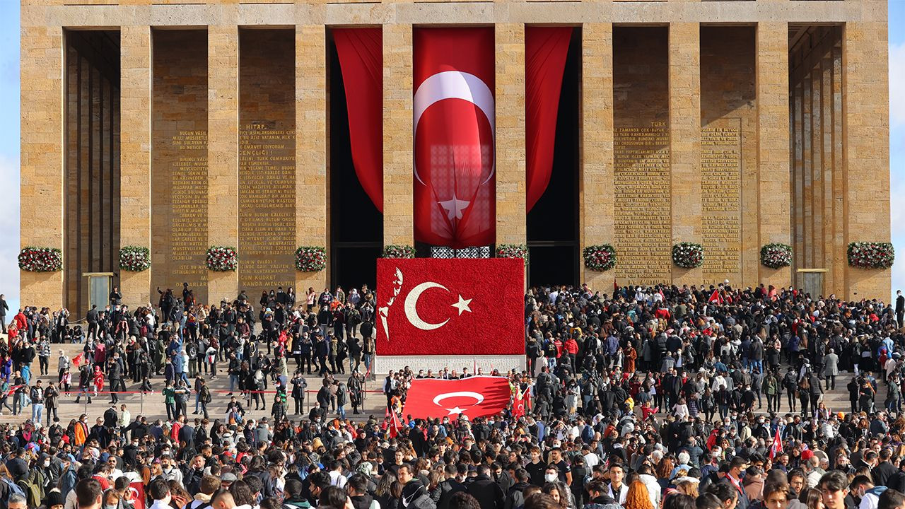 Anıtkabir'e ziyaretçi akını - Sayfa 3