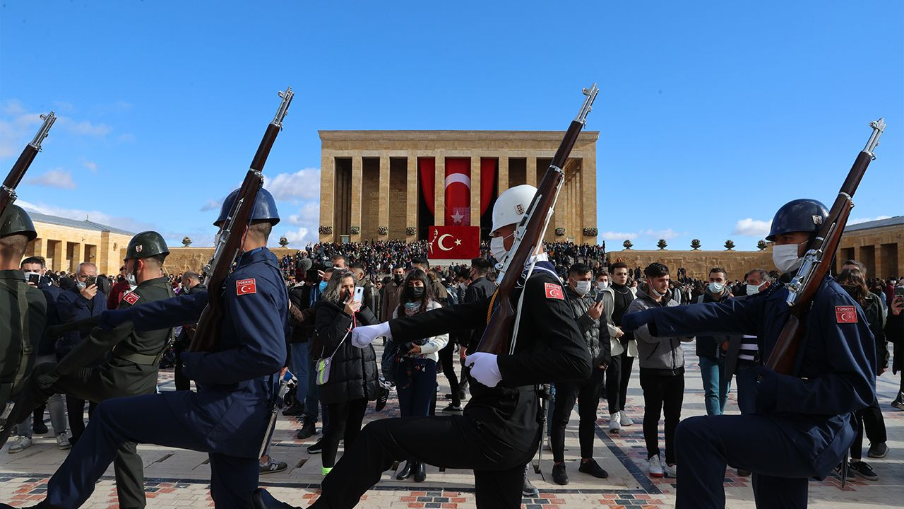 Anıtkabir'e ziyaretçi akını - Sayfa 4