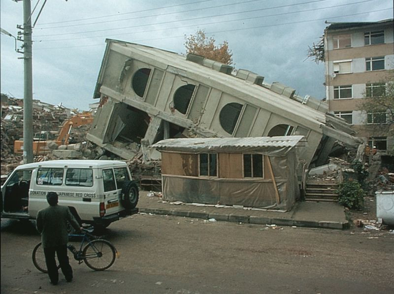 Düzce Depremi'nin üzerinden 22 yıl geçti - Sayfa 4