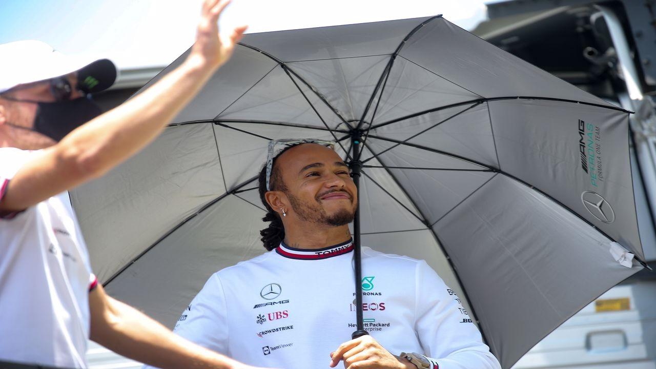 F1 Brezilya Grand Prix'sinin galibi Hamilton