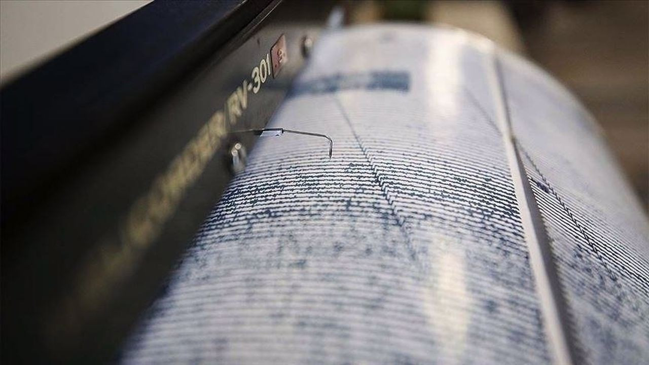Depremde 2 kişi yaşamını yitirdi 17 kişi yaralandı