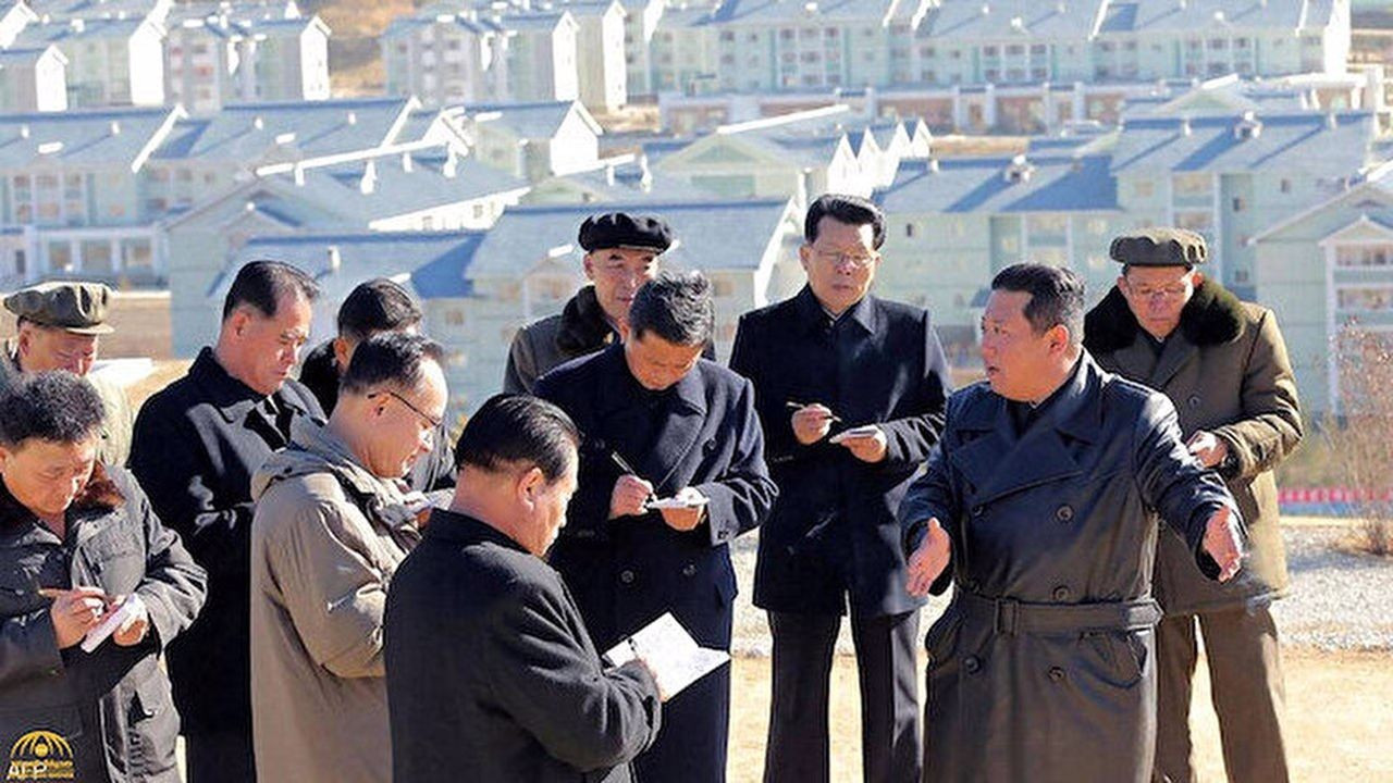 Kim Jong Un giyiyor diye deri ceket yasaklandı
