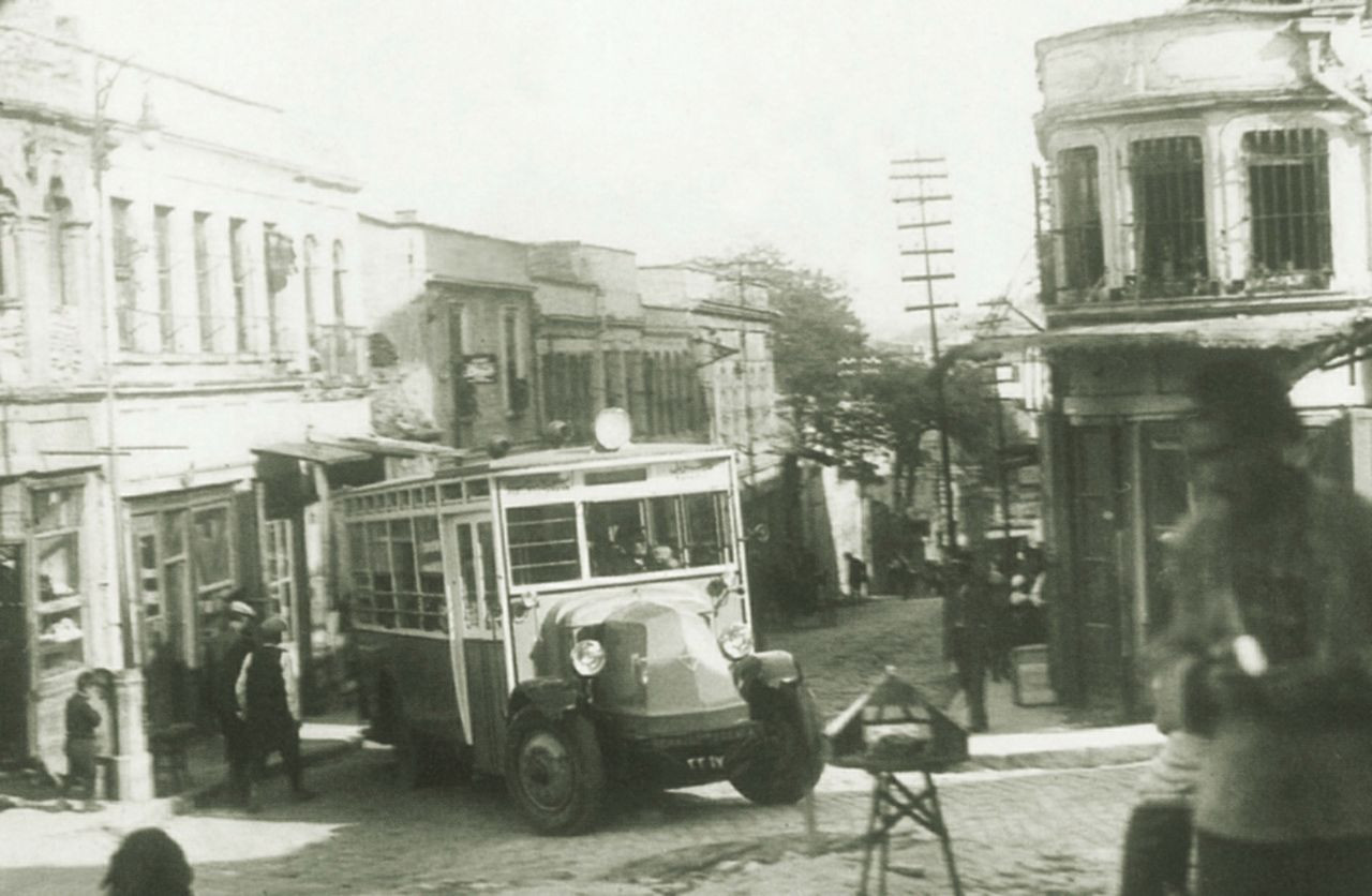 İstanbul'un ilk otobüsleri - Sayfa 11