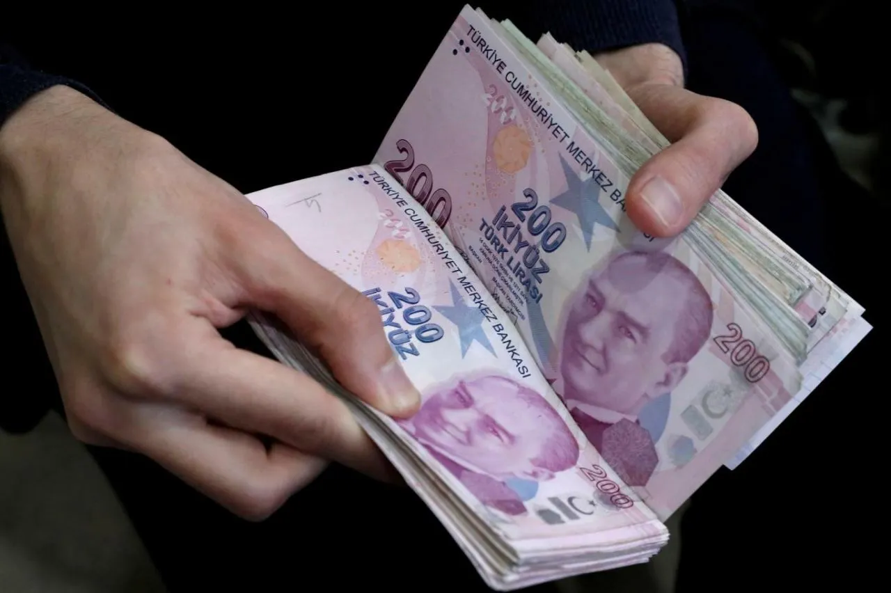 Emeklilerin yeni yıl zammı ne olacak?