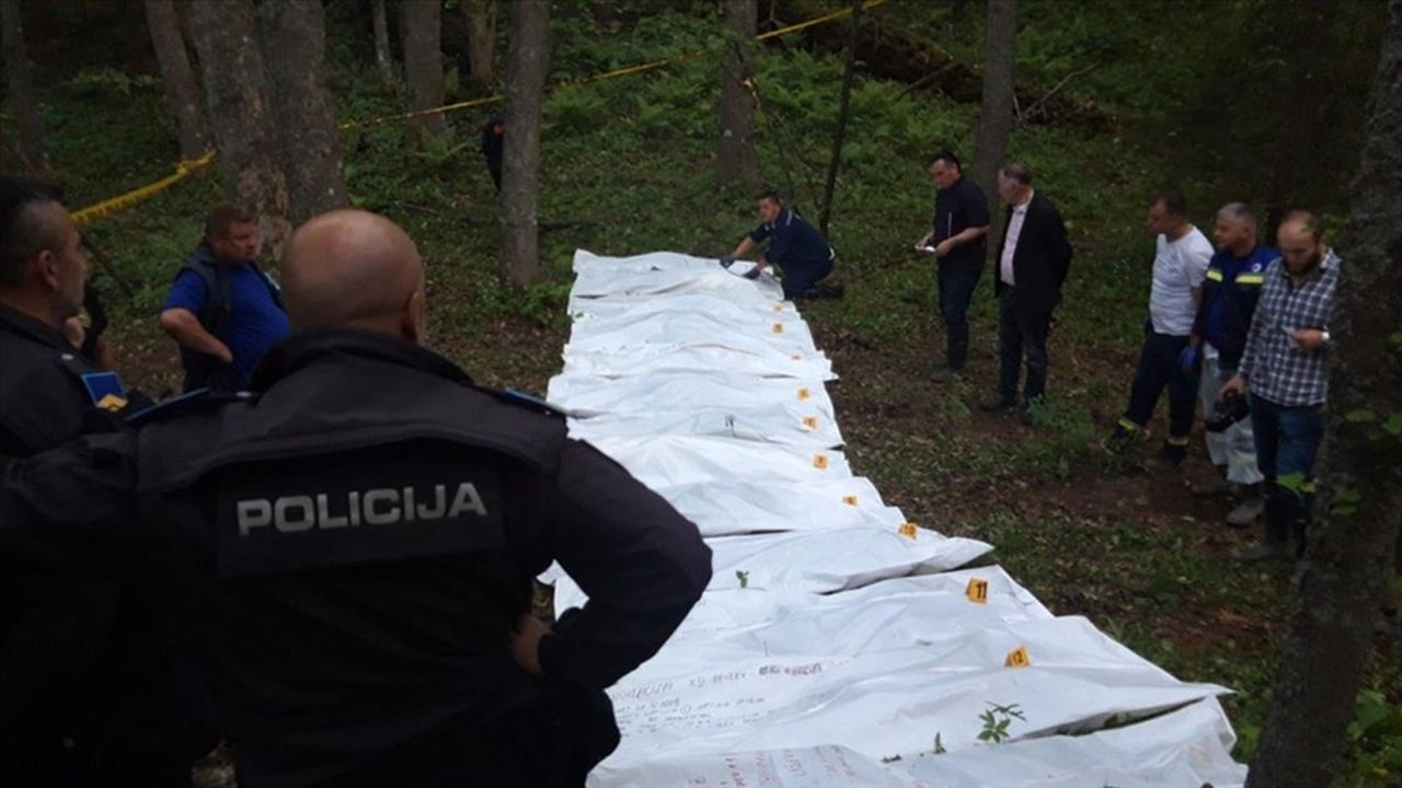 Bosna Hersek'te yeni bir toplu mezar bulundu