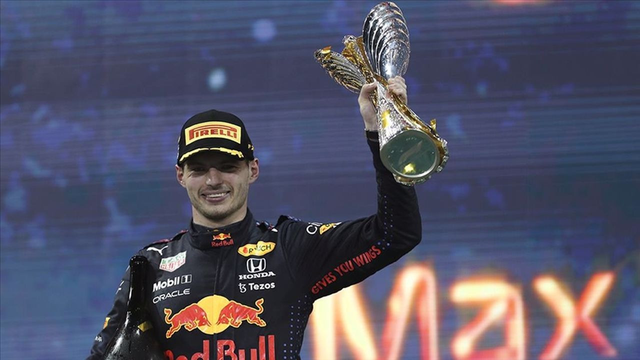 Formula 1'de Verstappen şampiyon oldu