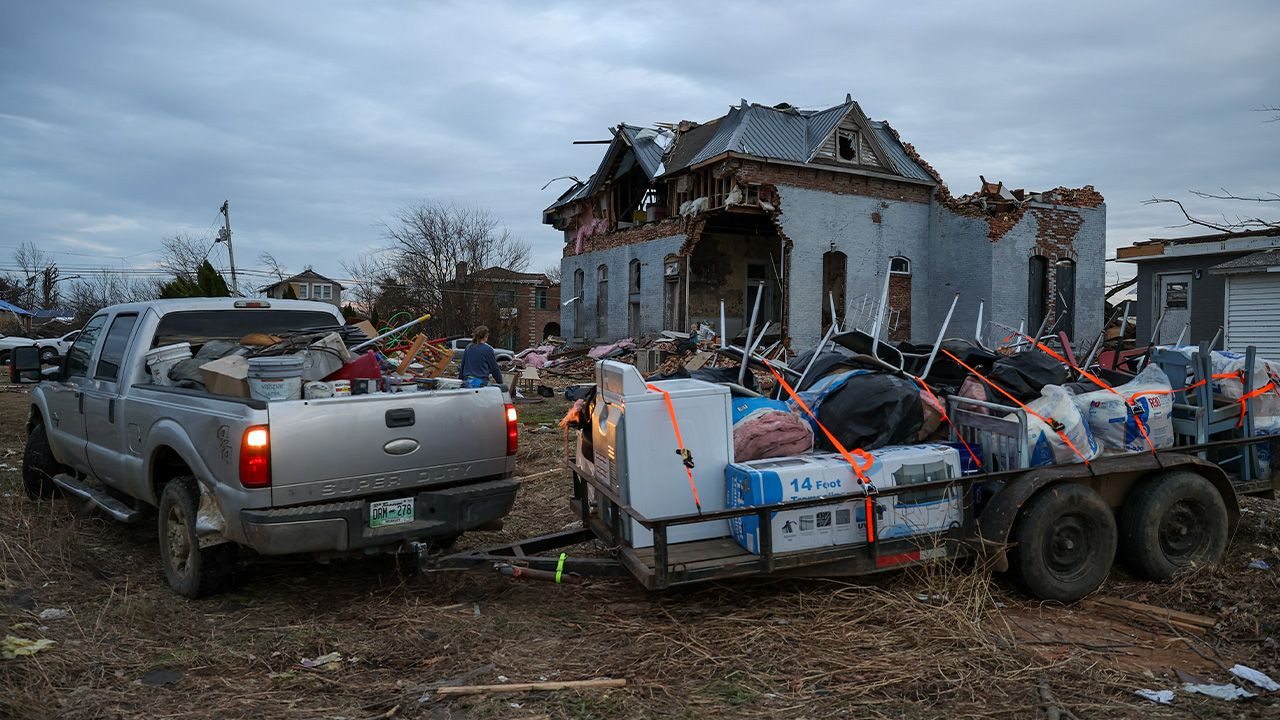 Hortumun neden olduğu yıkım havadan görüntülendi - Sayfa 11