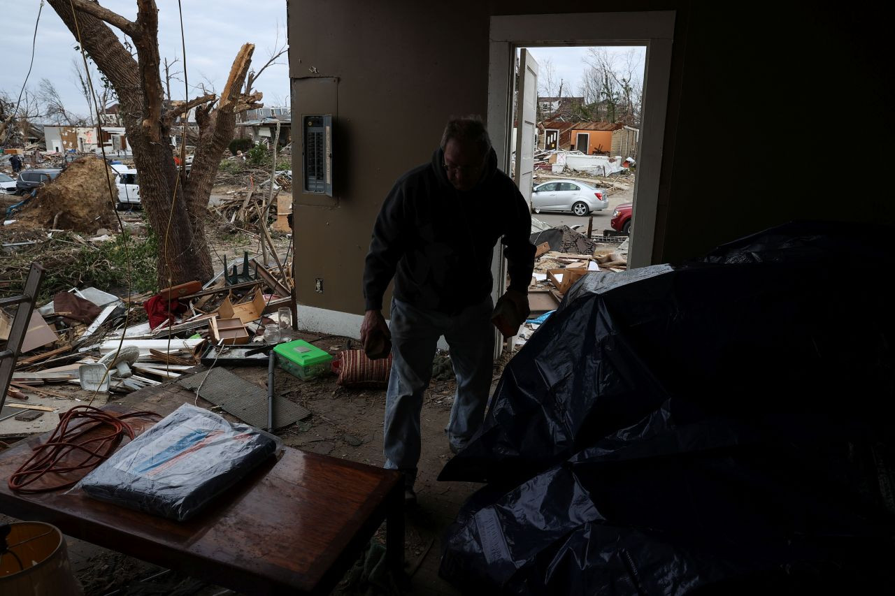 Hortumun neden olduğu yıkım havadan görüntülendi - Sayfa 7
