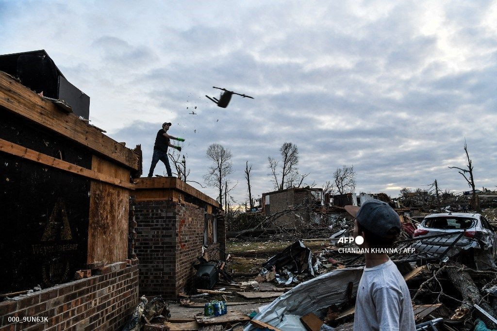 Hortumun neden olduğu yıkım havadan görüntülendi - Sayfa 17