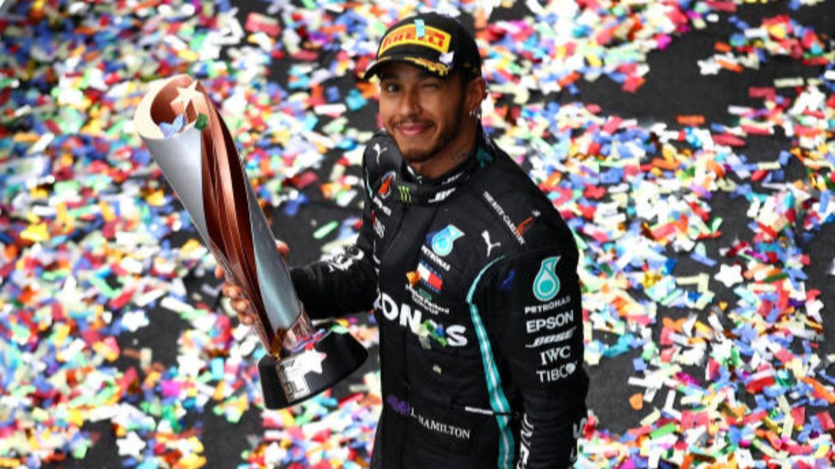 F1 pilotu Lewis Hamilton şövalyelik nişanı aldı - Sayfa 5