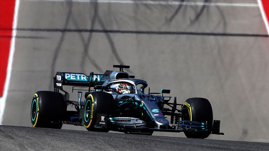 F1 pilotu Lewis Hamilton şövalyelik nişanı aldı - Sayfa 2