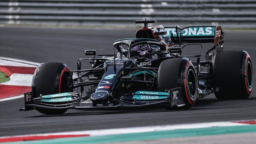 F1 pilotu Lewis Hamilton şövalyelik nişanı aldı - Sayfa 3