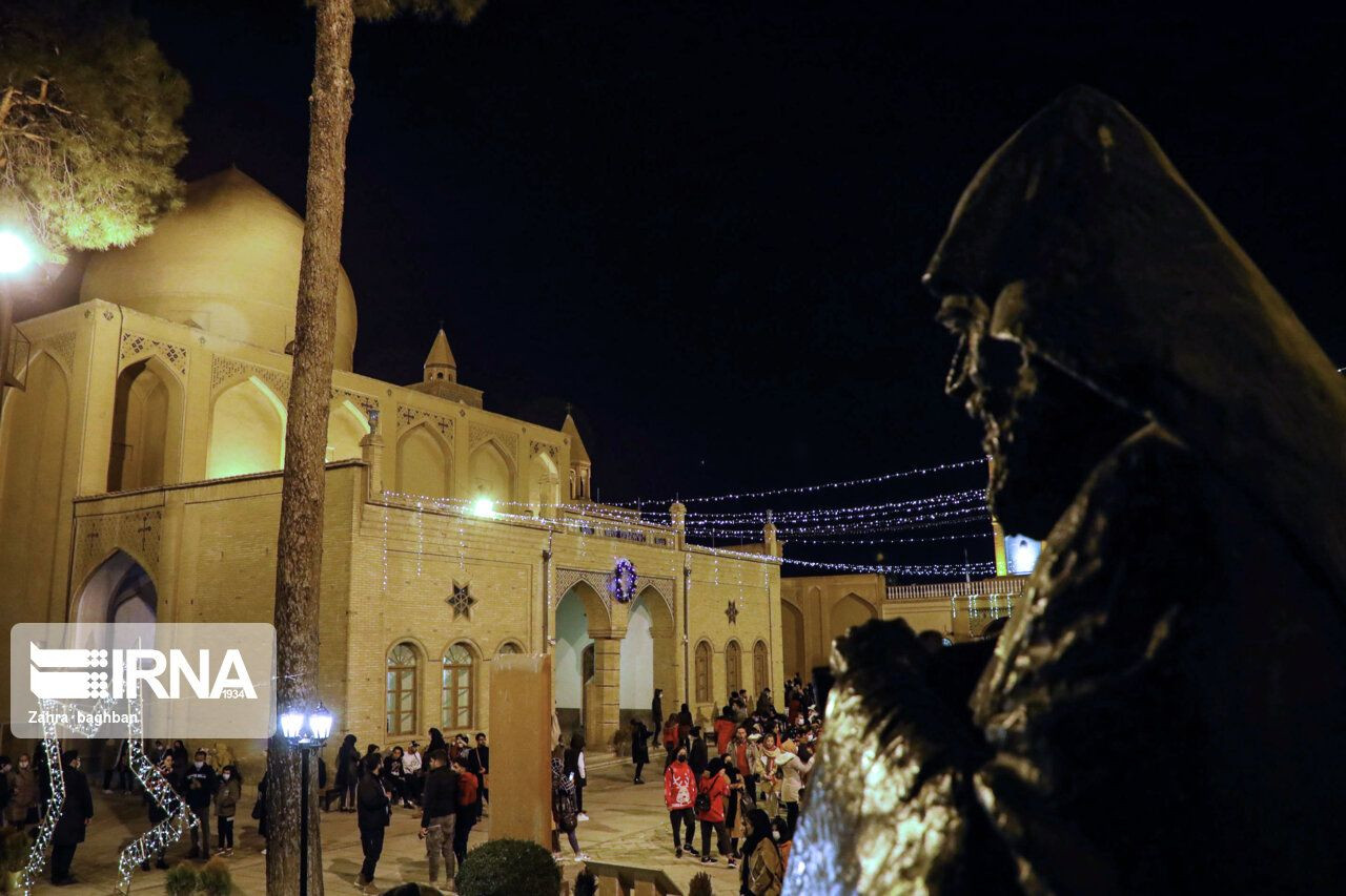 İran'da yeni yılı coşkuyla kutladılar - Sayfa 24