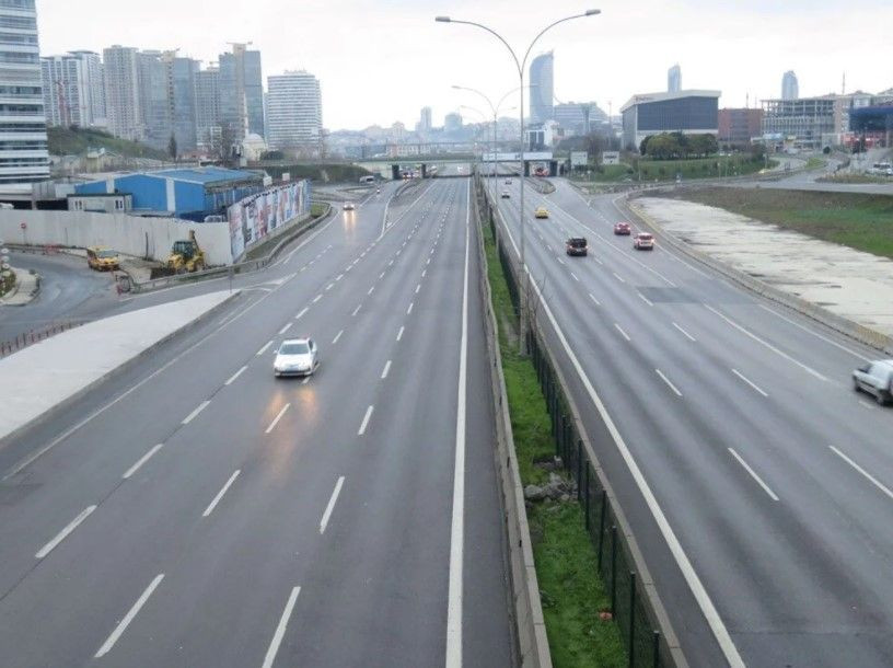 Yılın ilk günü İstanbul'da yollar boş kaldı - Sayfa 5