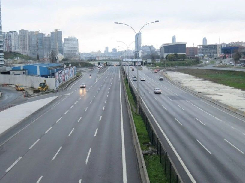 Yılın ilk günü İstanbul'da yollar boş kaldı - Sayfa 6