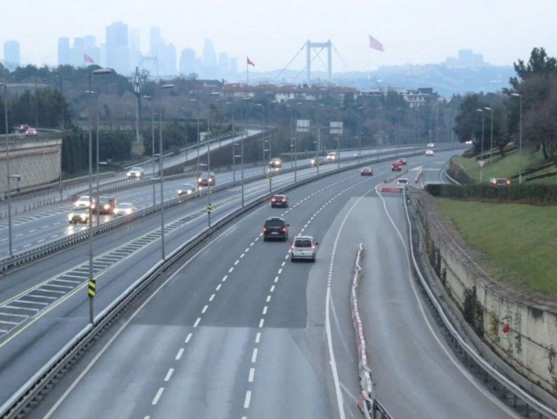 Yılın ilk günü İstanbul'da yollar boş kaldı - Sayfa 8