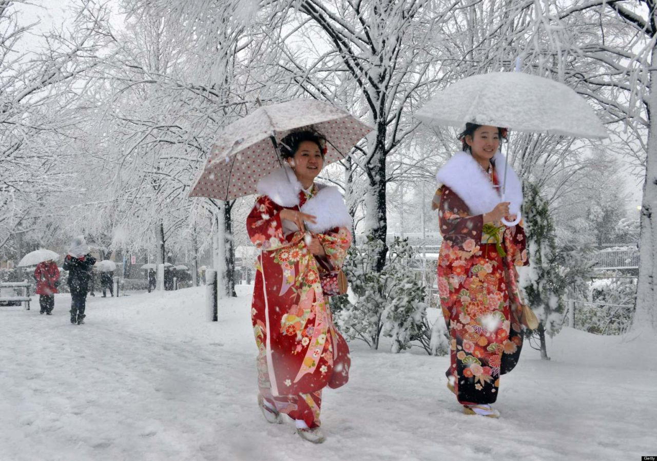 Japonya'da kar yağışı hayatı felç ediyor - Sayfa 6