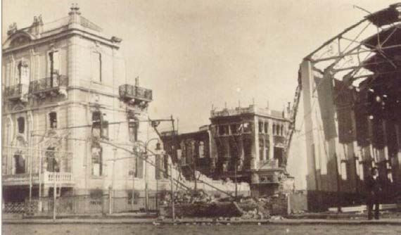 İzmir'i Kim Yaktı? - Sayfa 12