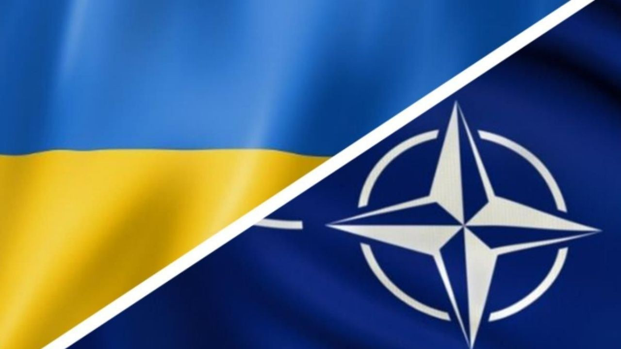 NATO ile Ukrayna, iş birliği anlaşması imzaladı