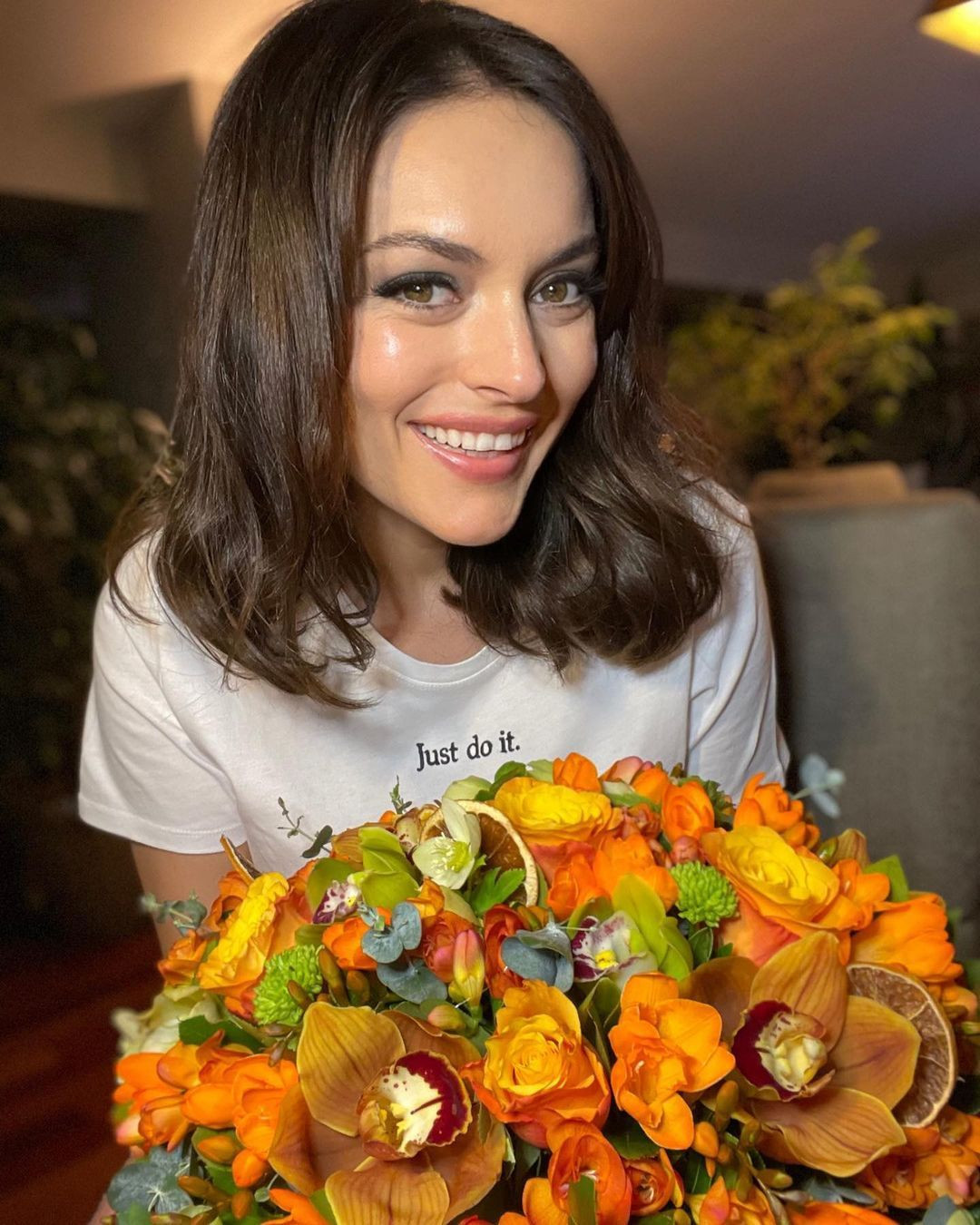 Ezgi Mola'ya taciz şoku: Tek başıma sokağa çıkamaz oldum - Sayfa 6