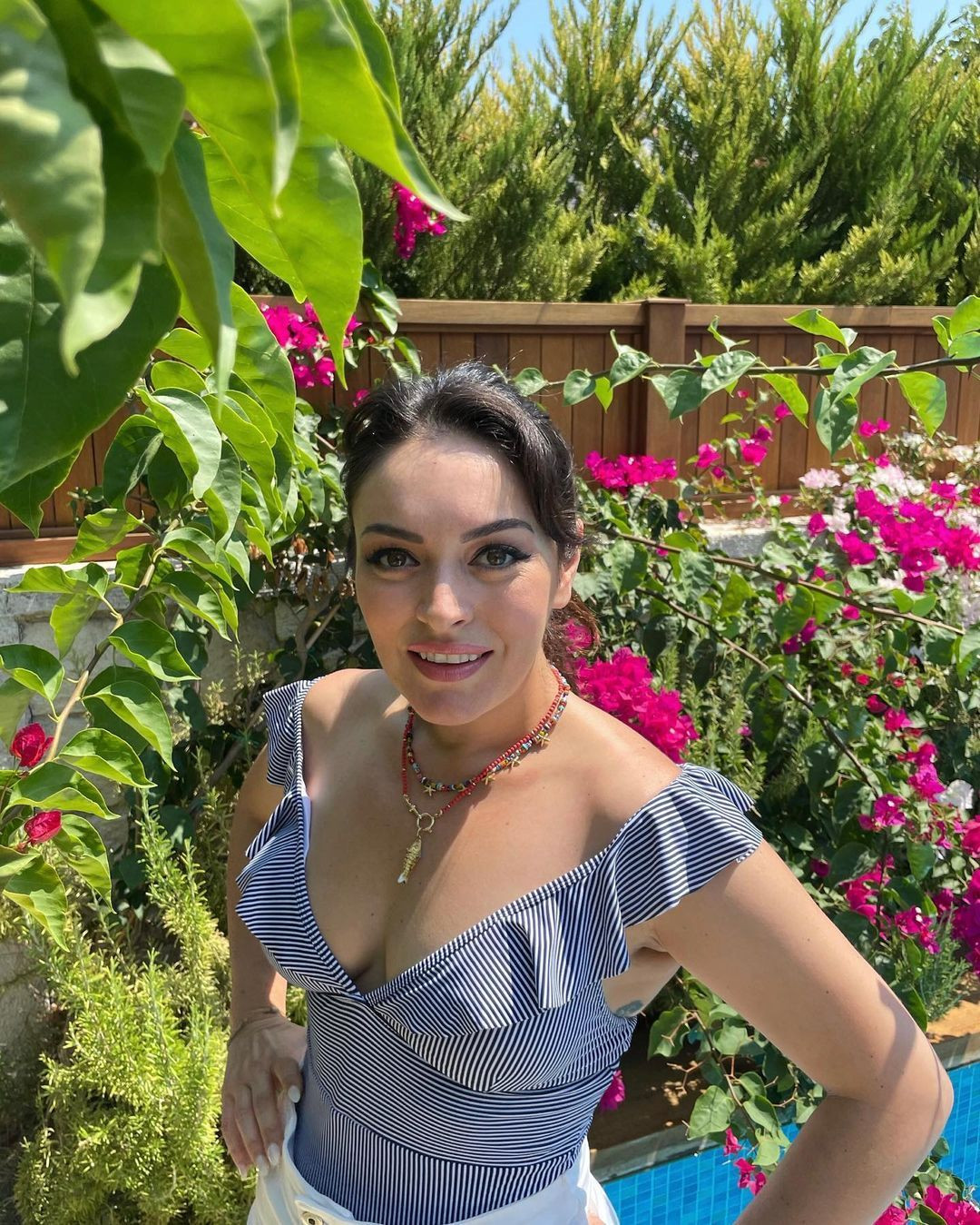 Ezgi Mola'ya taciz şoku: Tek başıma sokağa çıkamaz oldum - Sayfa 7