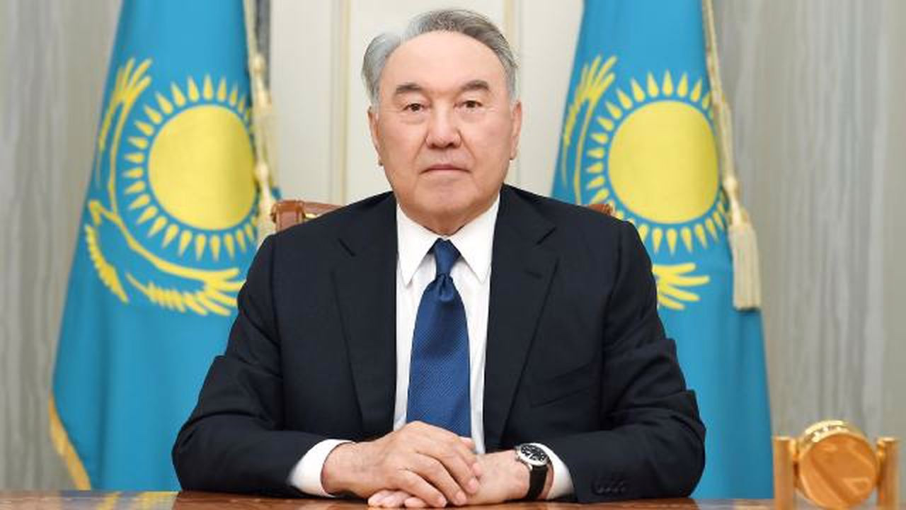 Nazarbayev’in ömür boyu başkanlık yetkisi kalktı