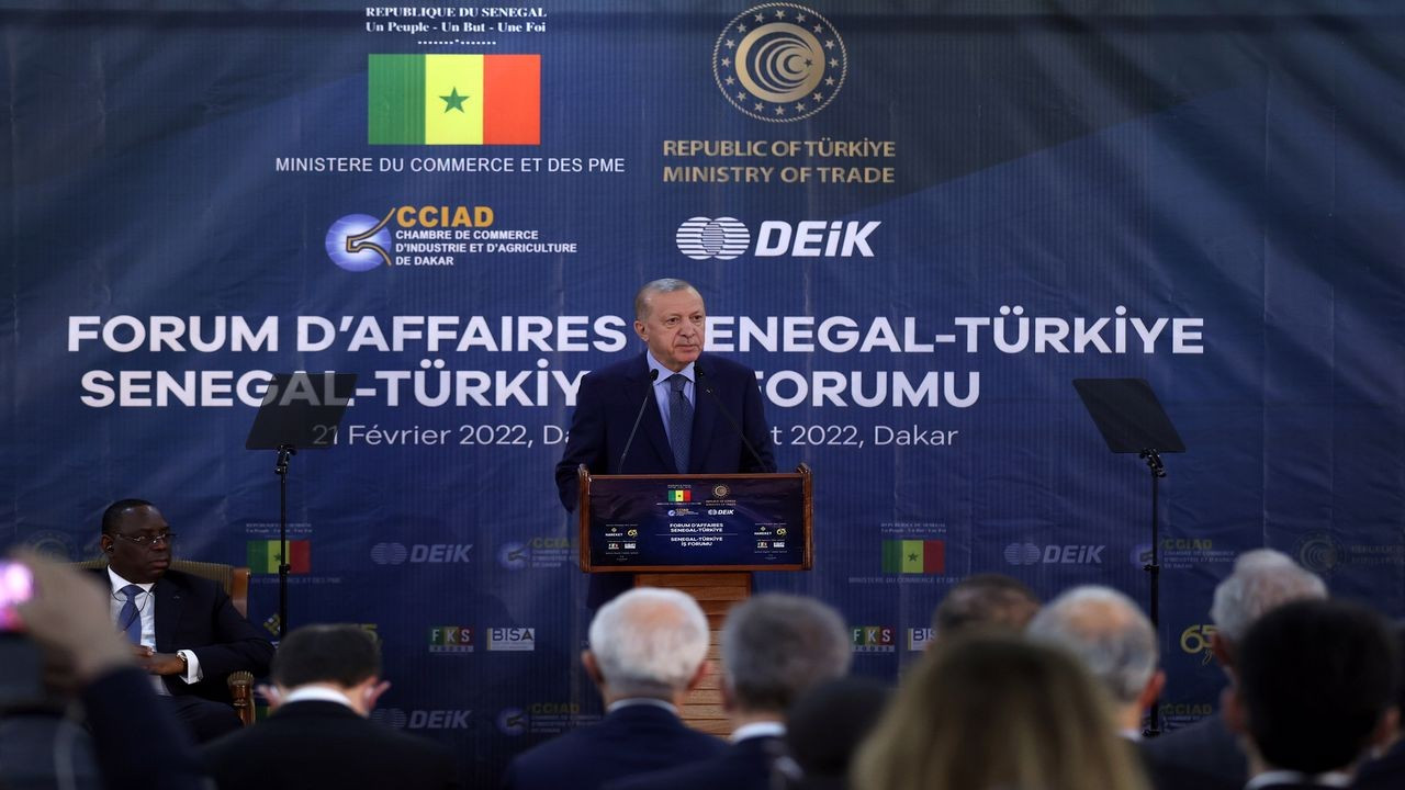 Türkiye-Senegal İş Forumu’nda konuştu