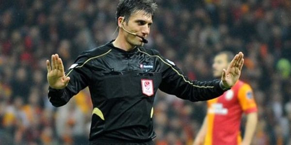 13 hakem sezonun geri kalanında maç yönetemeyecek - Sayfa 14